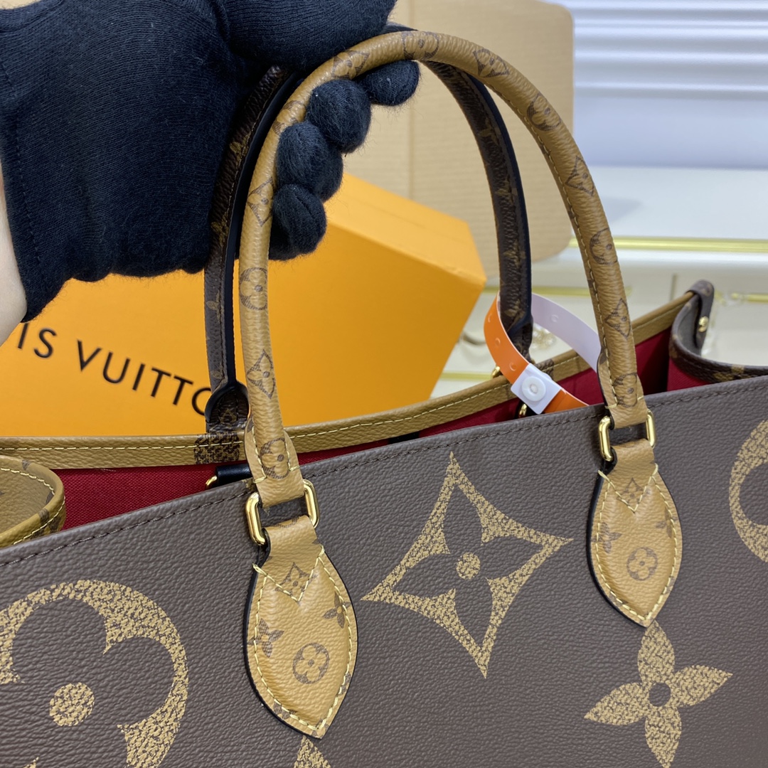 Louis Vuitton ONTHEGO GM Monogram Handbag M45320 